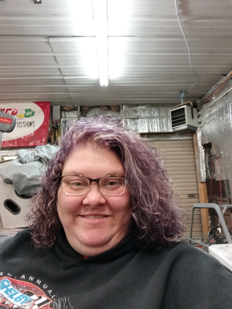Palms Salon, beauty salon in Anderson, IN, photo 4 of 10